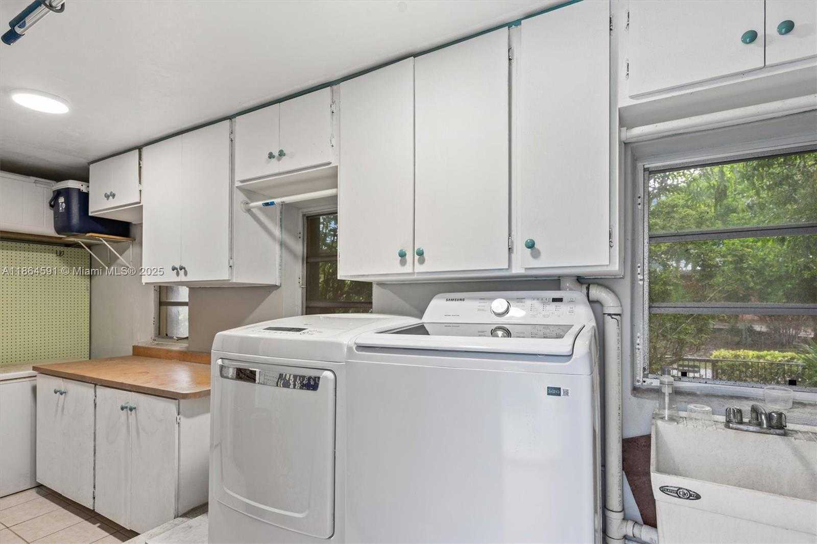 Small Image of 17625 SOUTH WEST 91ST AVE, Palmetto Bay Number 54