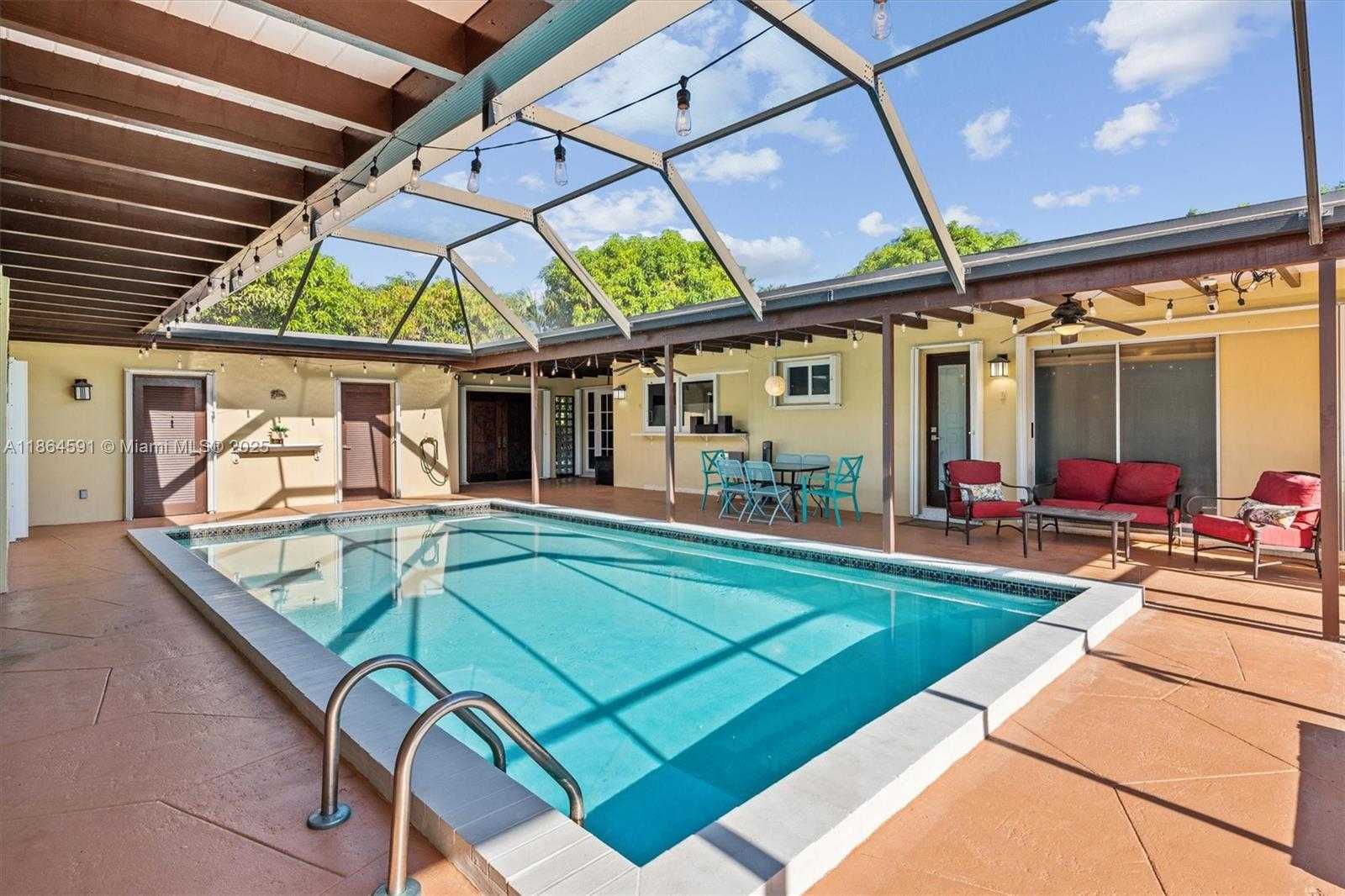 Small Image of 17625 SOUTH WEST 91ST AVE, Palmetto Bay Number 55