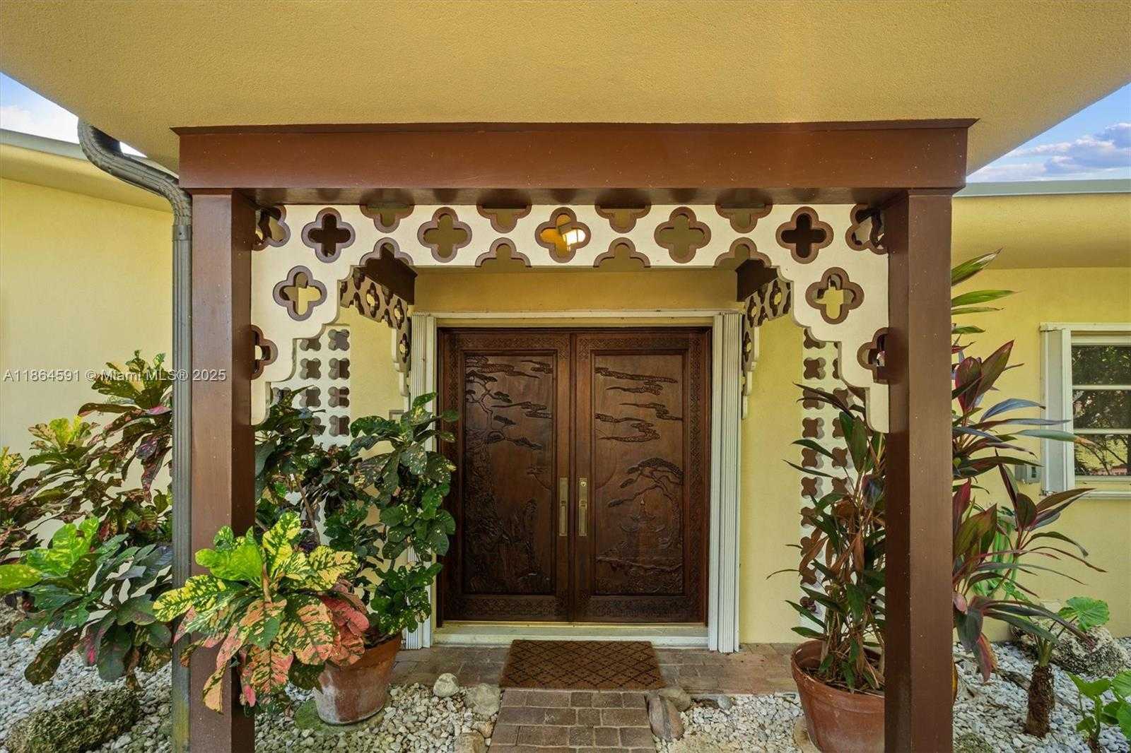 Small Image of 17625 SOUTH WEST 91ST AVE, Palmetto Bay Number 6