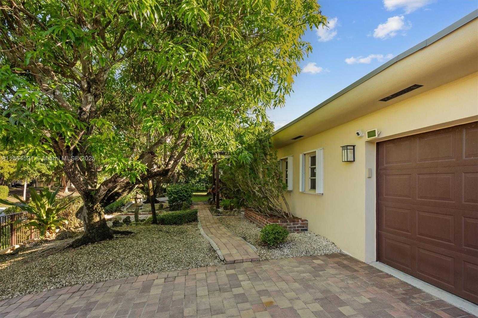 Small Image of 17625 SOUTH WEST 91ST AVE, Palmetto Bay Number 65