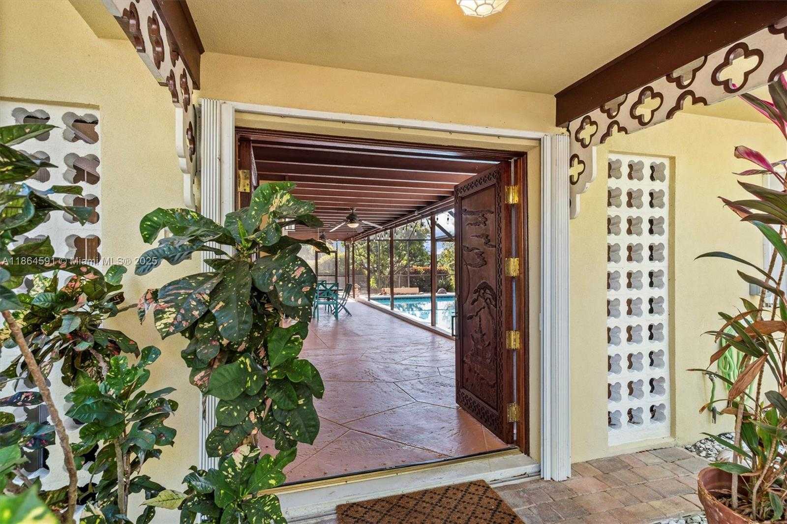 Small Image of 17625 SOUTH WEST 91ST AVE, Palmetto Bay Number 7