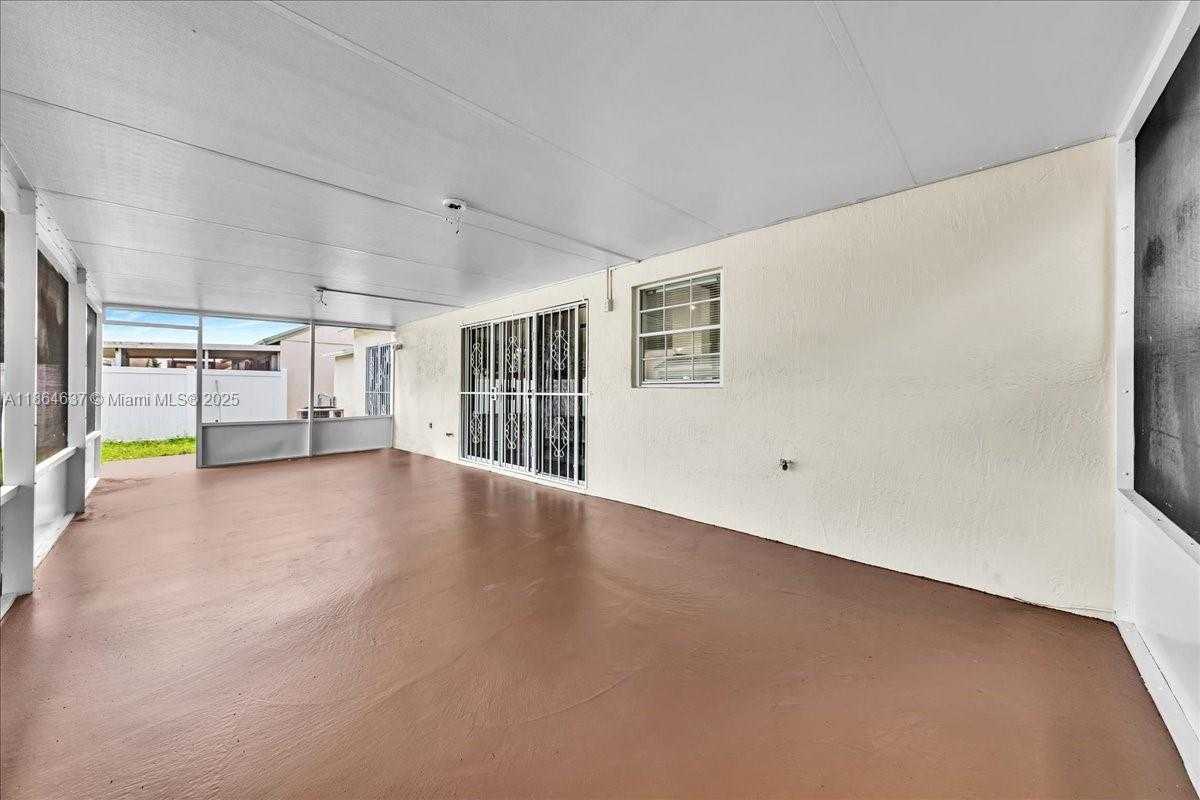 Small Image of 20327 NORTH WEST 33RD AVE, Miami Gardens Number 41