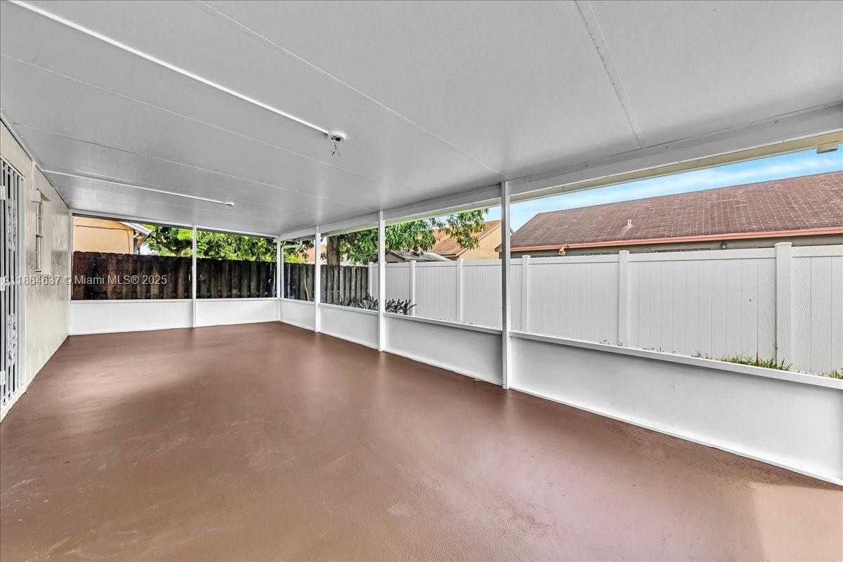 Small Image of 20327 NORTH WEST 33RD AVE, Miami Gardens Number 43