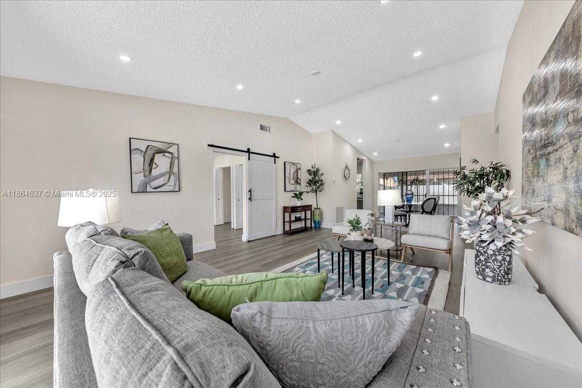 Small Image of 20327 NORTH WEST 33RD AVE, Miami Gardens Number 51