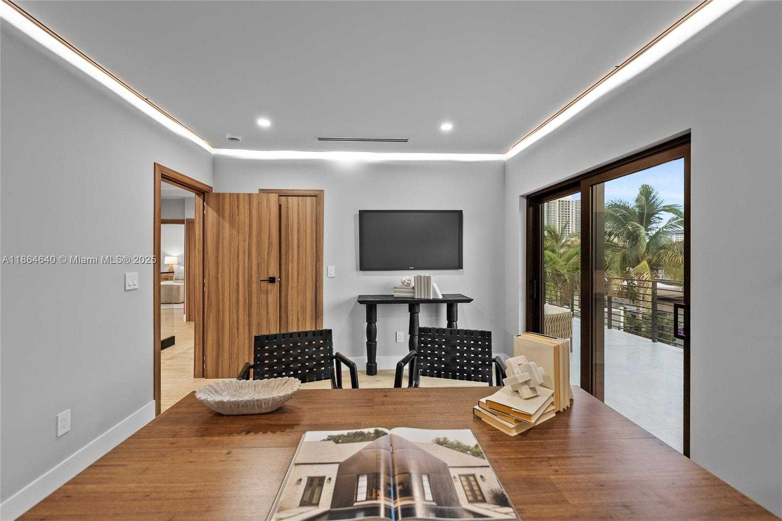 Small Image of 3224 NORTH EAST 42ND CT, Fort Lauderdale Number 96