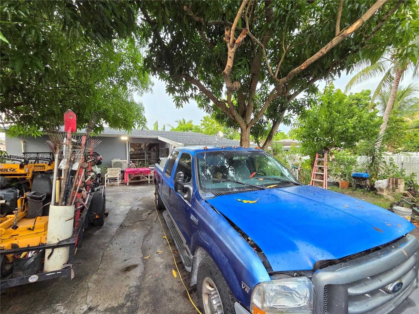 Small Image of 3433 SOUTH WEST 12TH PL, Fort Lauderdale Number 48