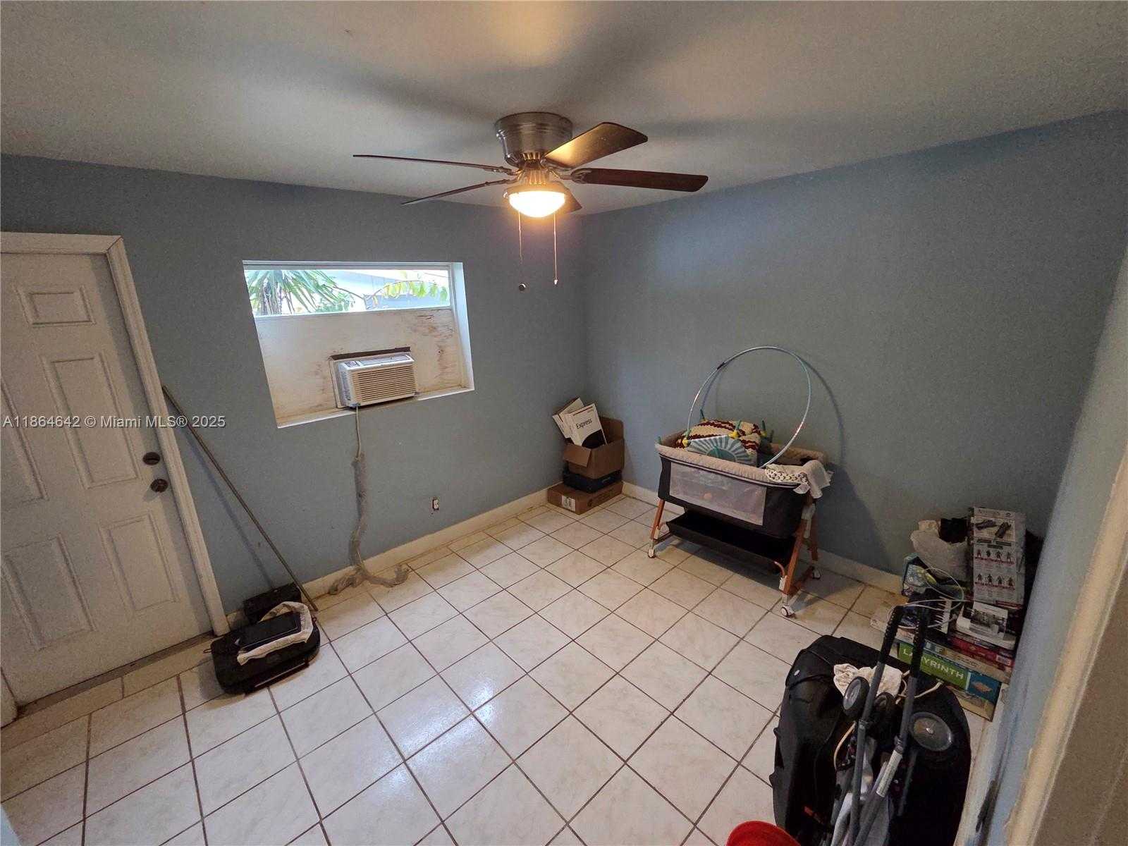 Small Image of 3433 SOUTH WEST 12TH PL, Fort Lauderdale Number 8