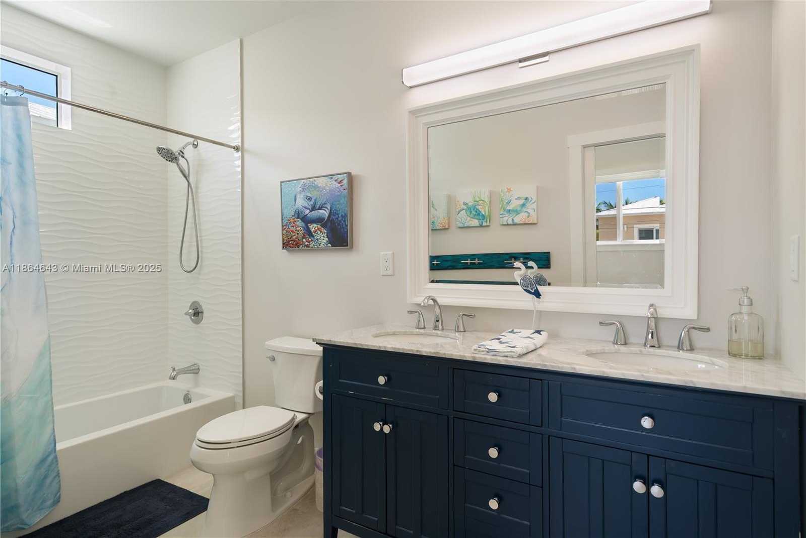 Small Image of 705 GARDEN STATE LN, Key Largo Number 44