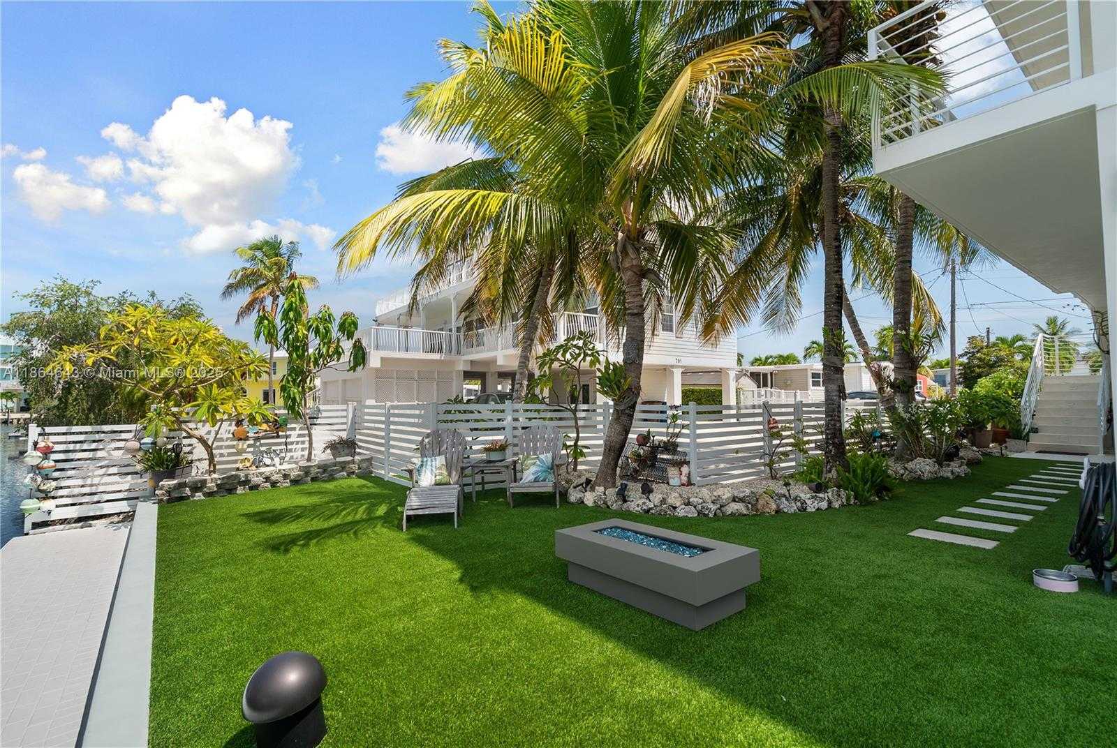 Small Image of 705 GARDEN STATE LN, Key Largo Number 59