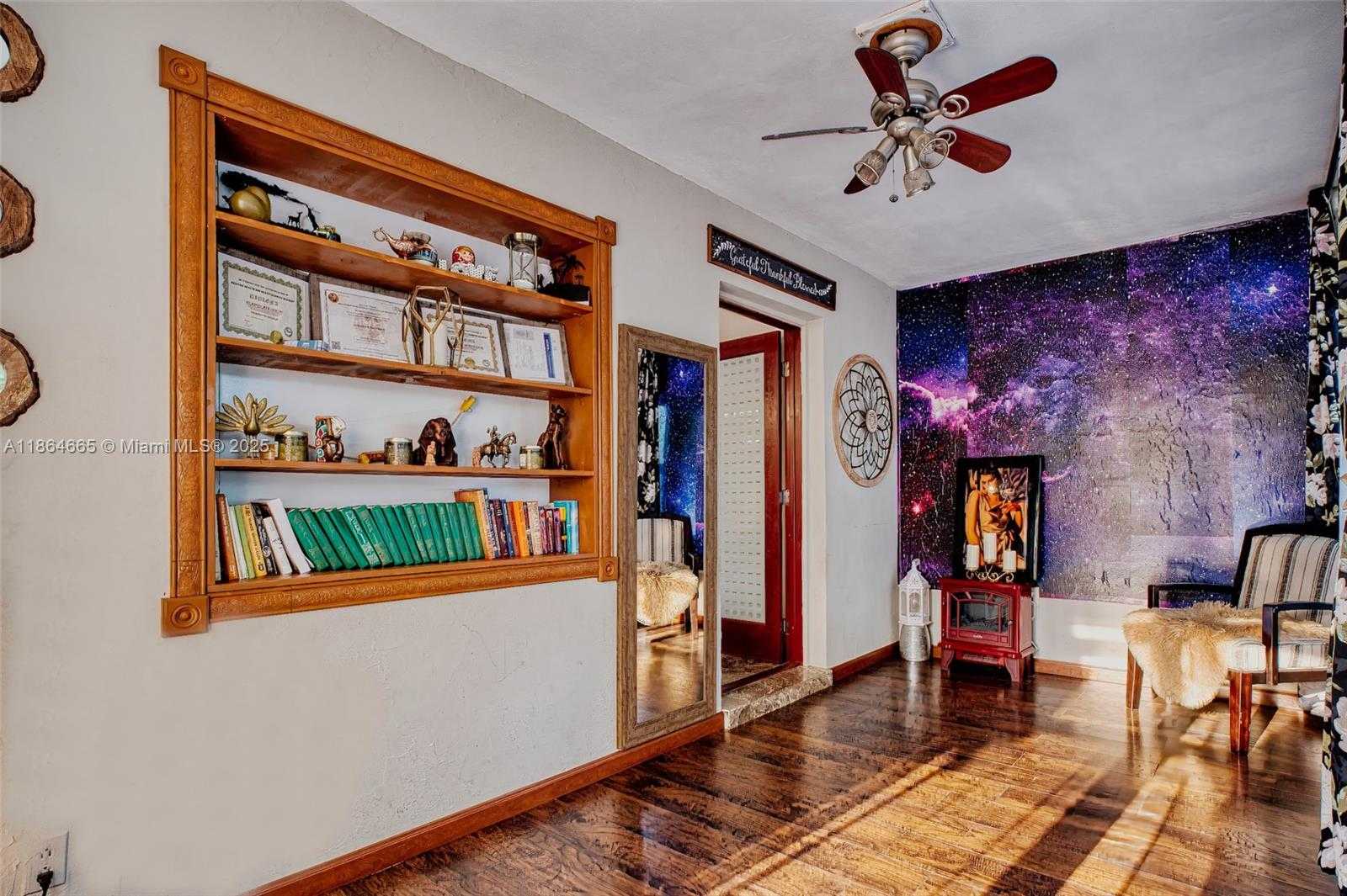 Small Image of 1923 DEWEY ST, Hollywood Number 13