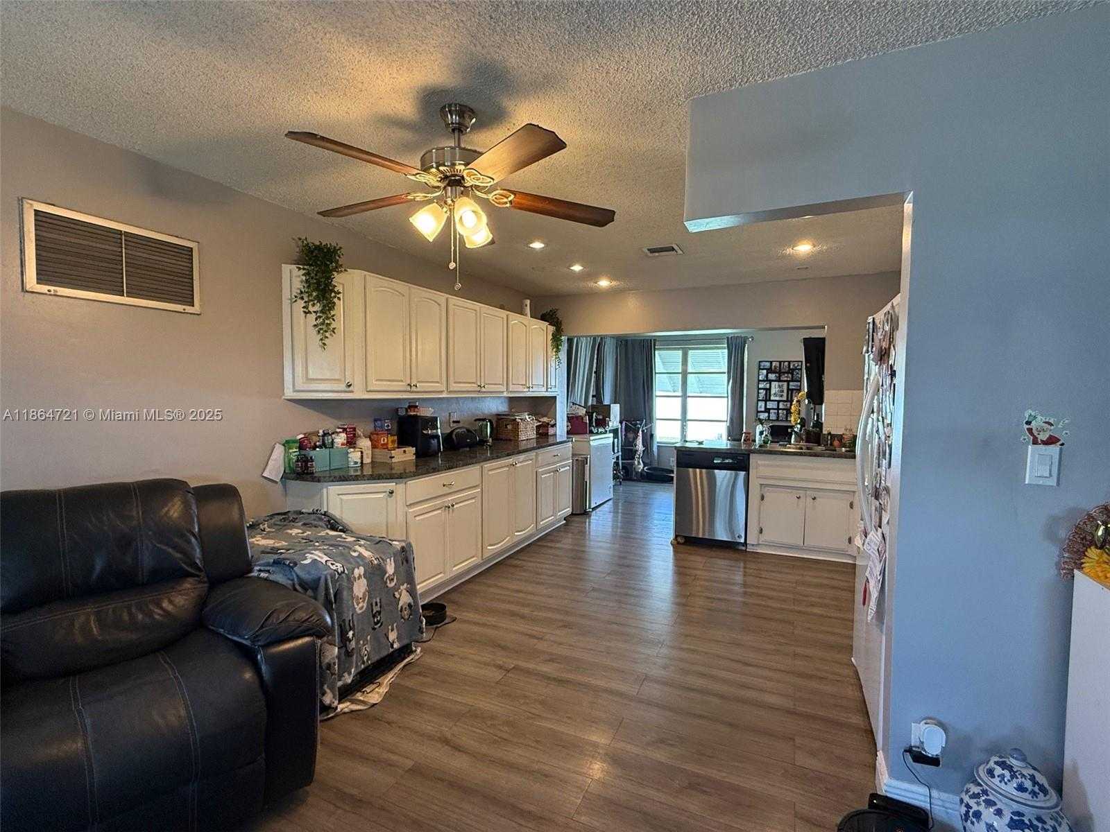 Small Image of 2701 NORTH WEST 52ND CT, Tamarac Number 11