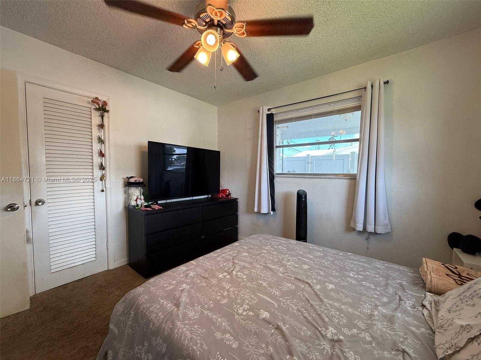 Small Image of 2701 NORTH WEST 52ND CT, Tamarac Number 28