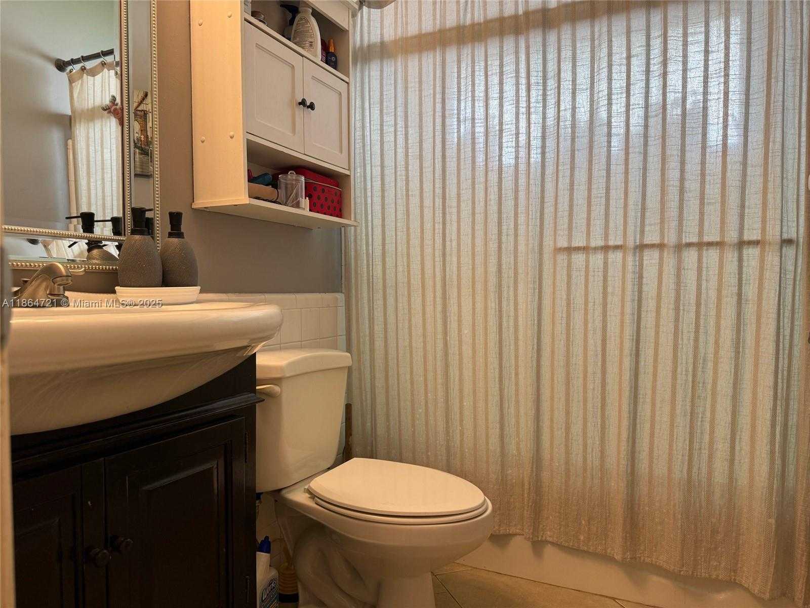 Small Image of 2701 NORTH WEST 52ND CT, Tamarac Number 29