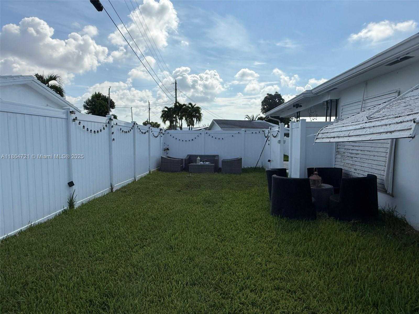 Small Image of 2701 NORTH WEST 52ND CT, Tamarac Number 37