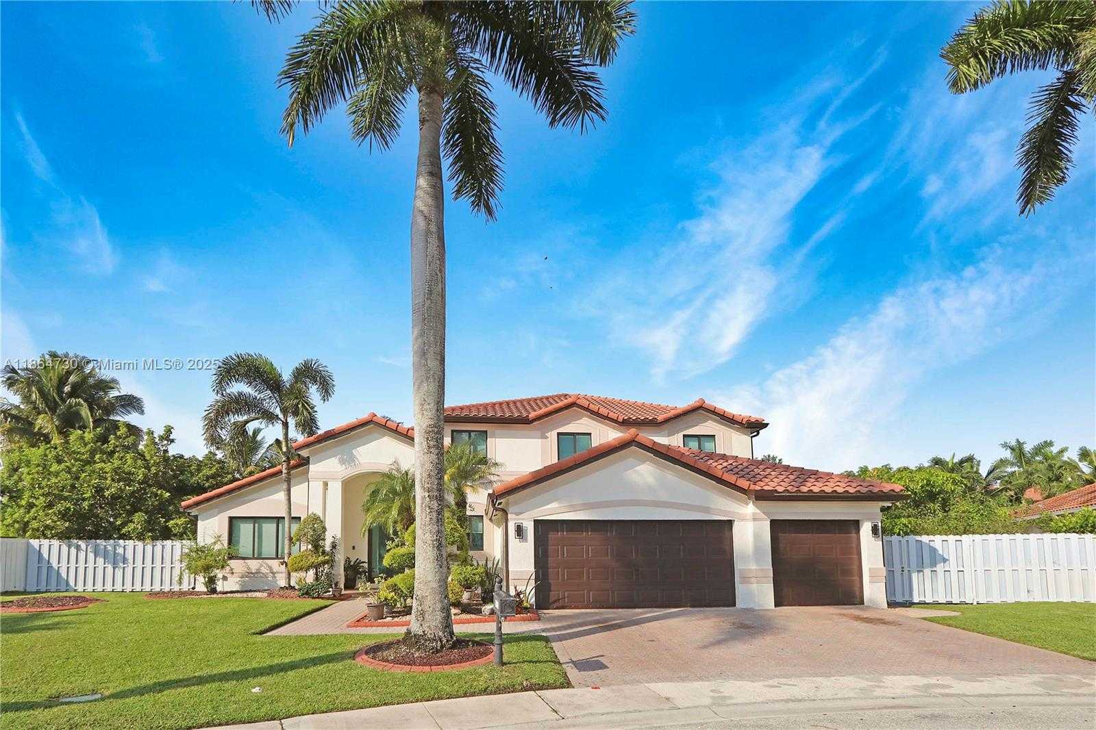 Small Image of 3940 SOUTH WEST 144TH TER, Miramar Number 4