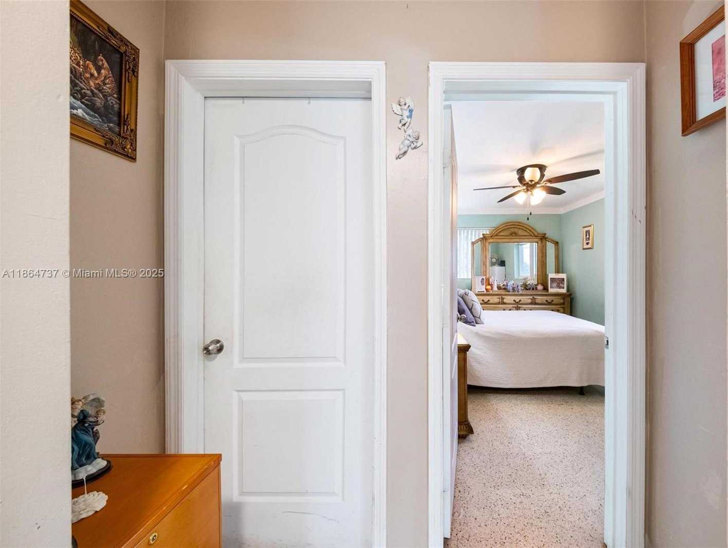 Small Image of 897 WEST 36TH ST, Hialeah Number 12
