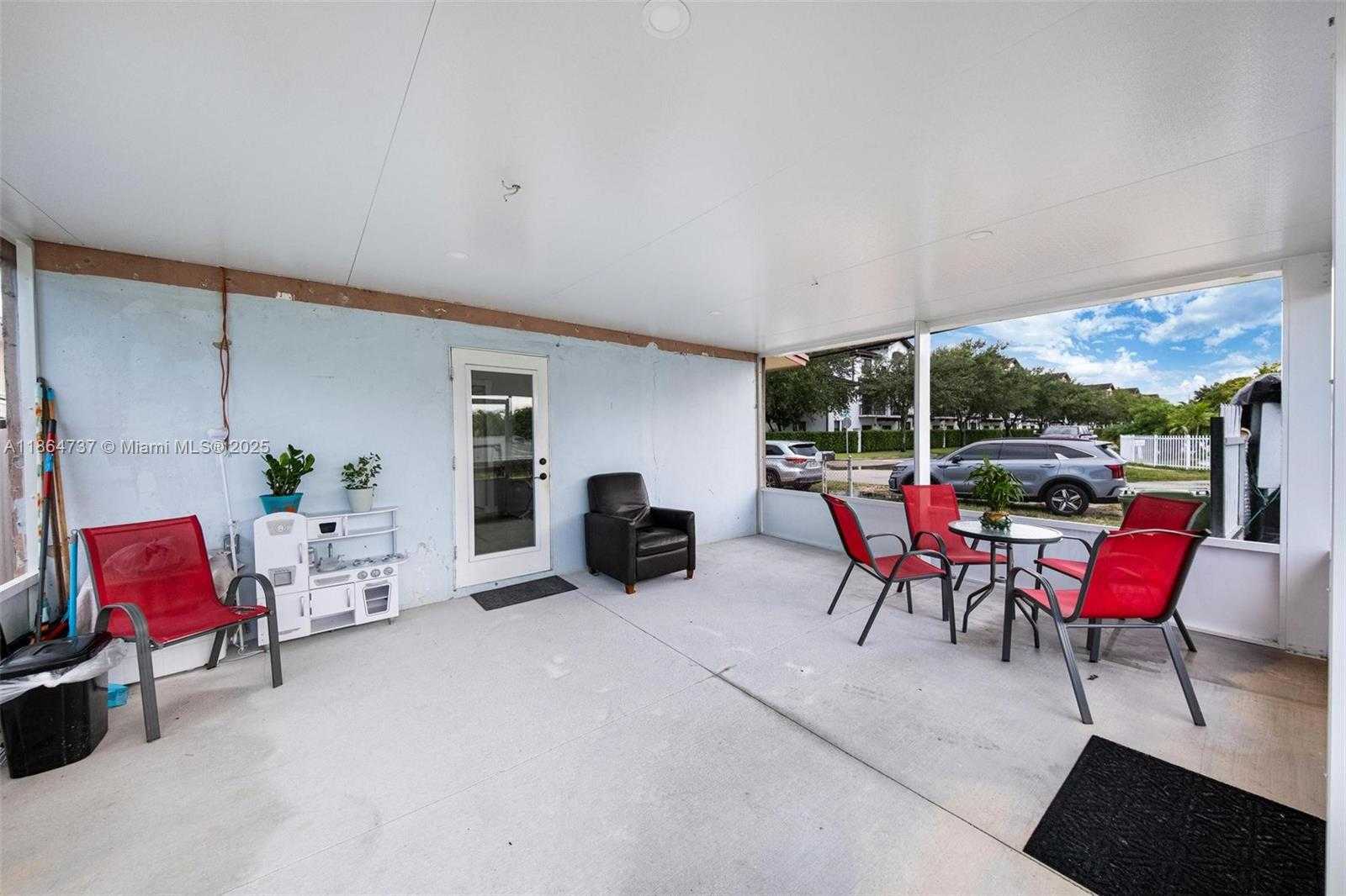 Small Image of 897 WEST 36TH ST, Hialeah Number 18