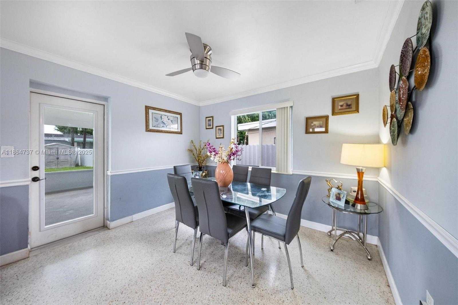 Small Image of 897 WEST 36TH ST, Hialeah Number 5