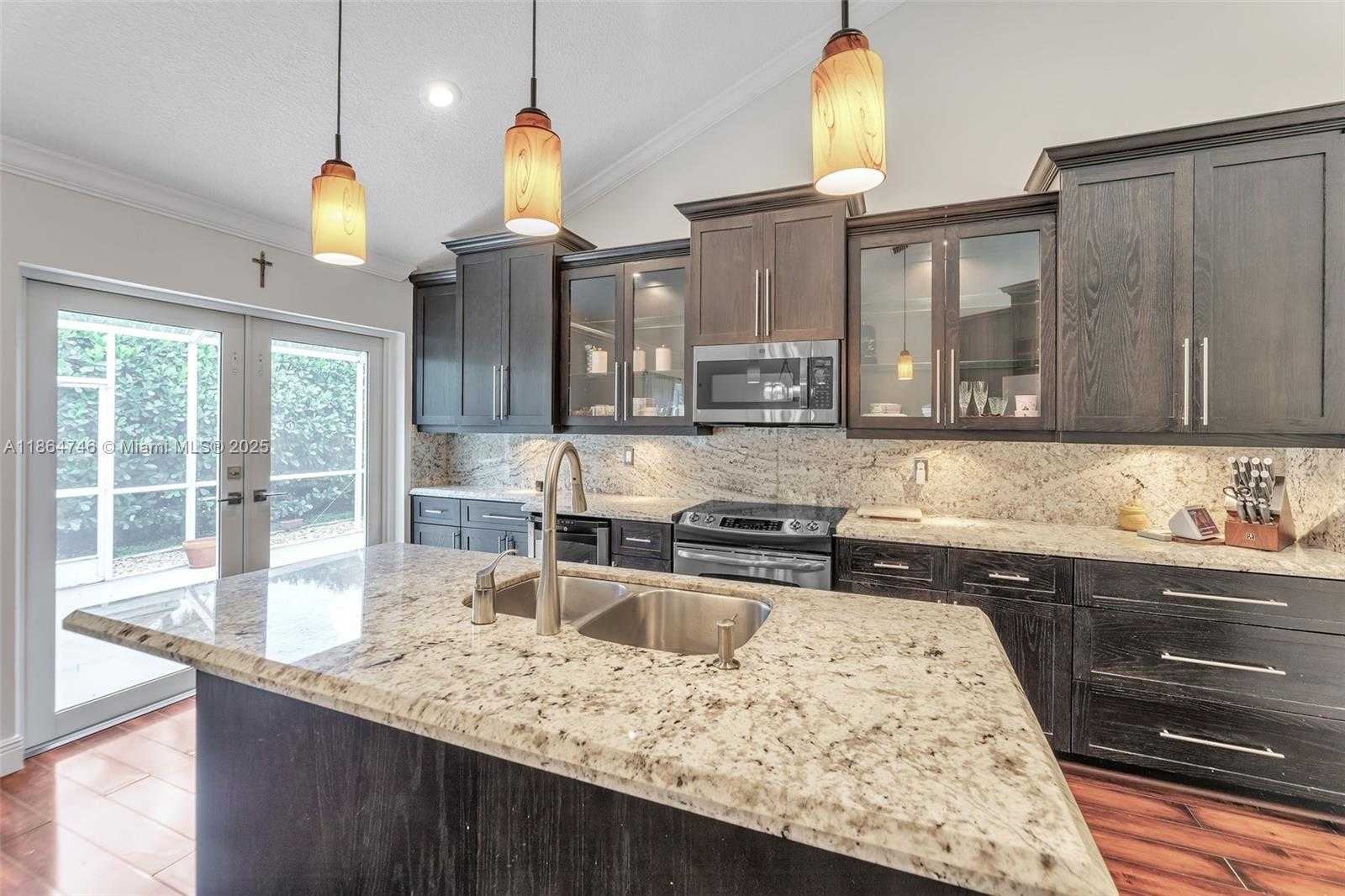 Small Image of 10202 CARACAS ST, Cooper City Number 4