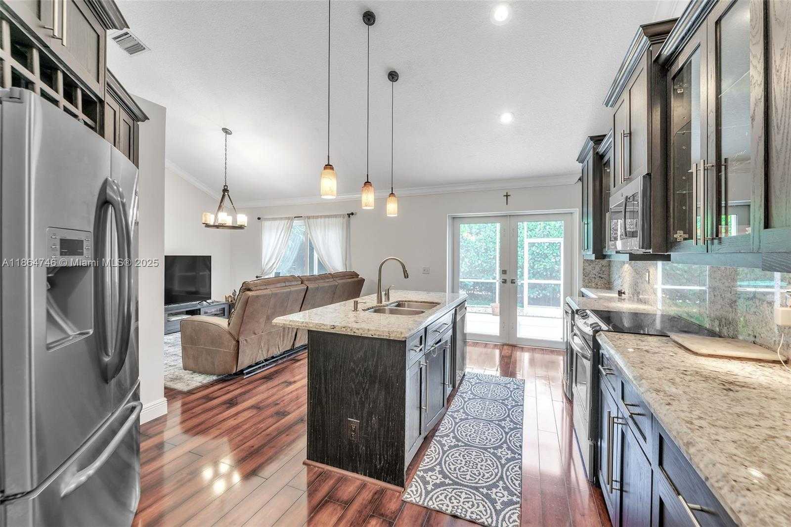 Small Image of 10202 CARACAS ST, Cooper City Number 6
