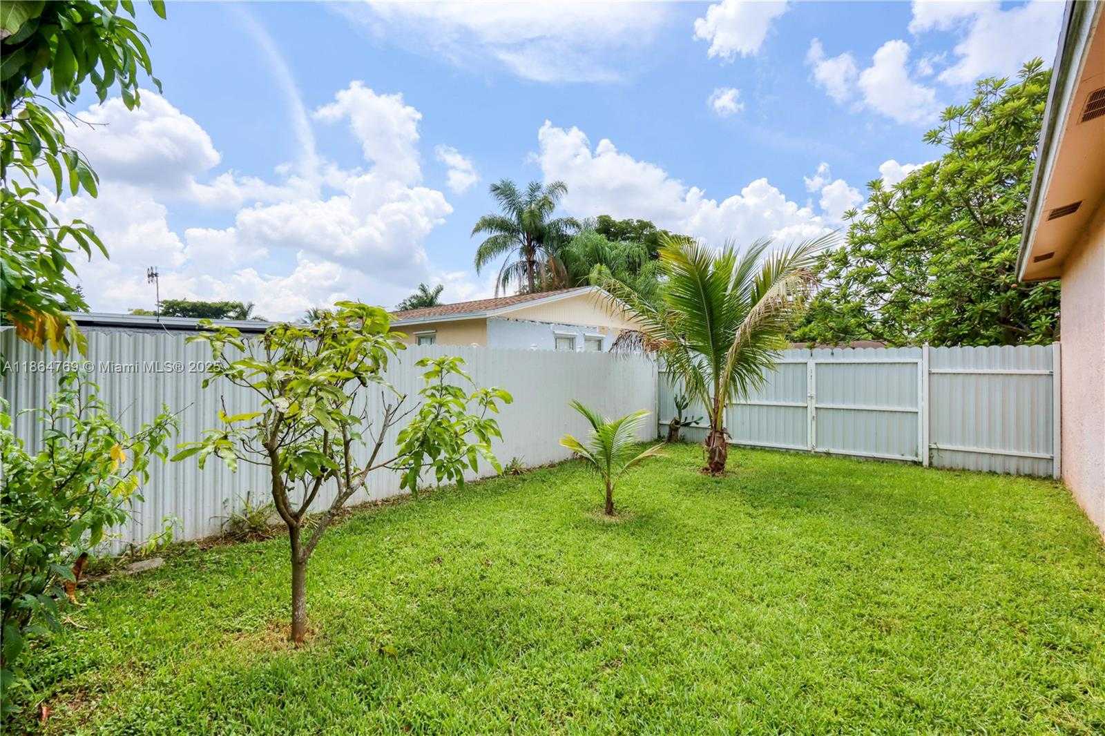 Small Image of 15825 SOUTH WEST 305TH TER, Homestead Number 15