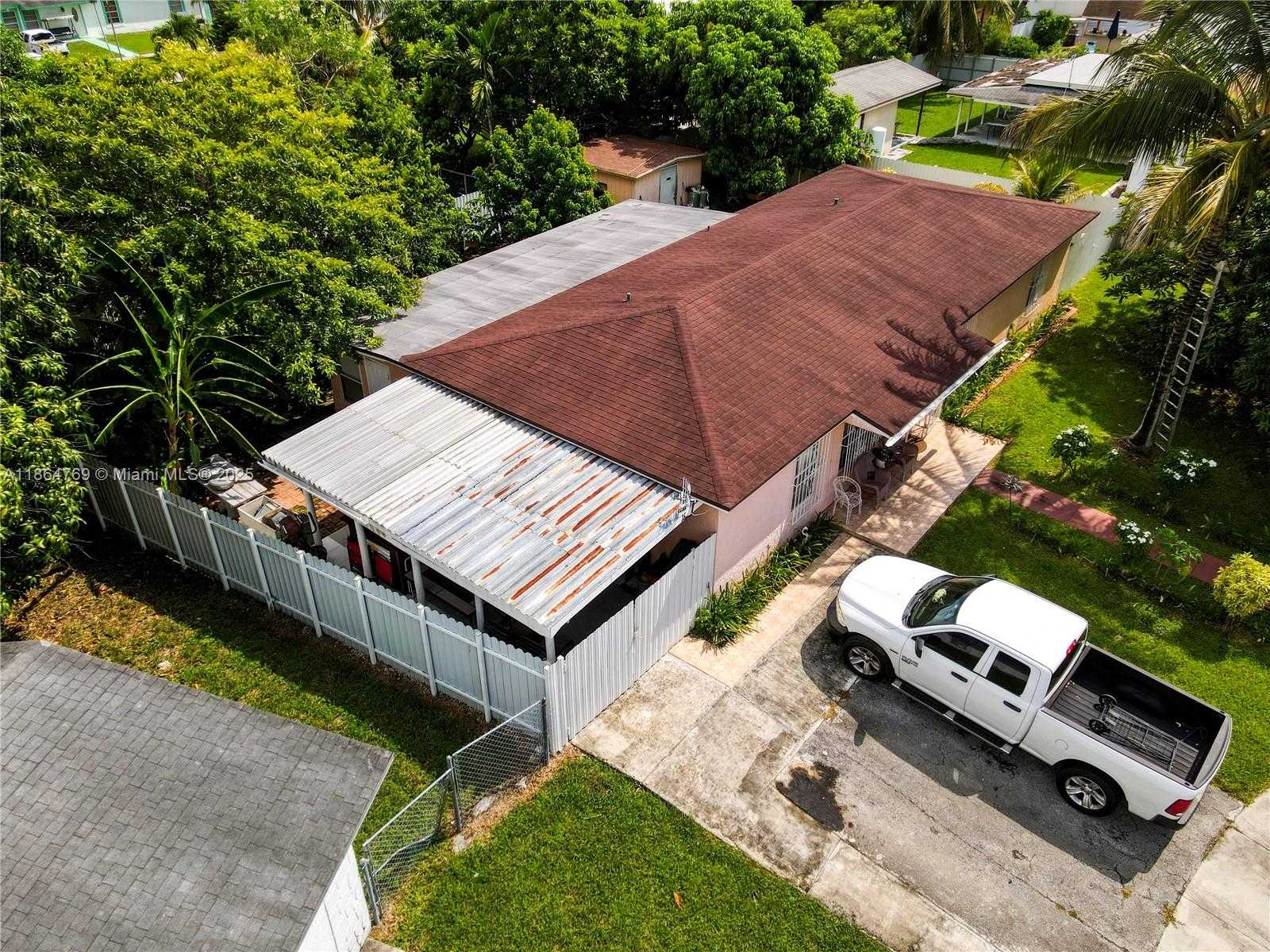 Small Image of 15825 SOUTH WEST 305TH TER, Homestead Number 2