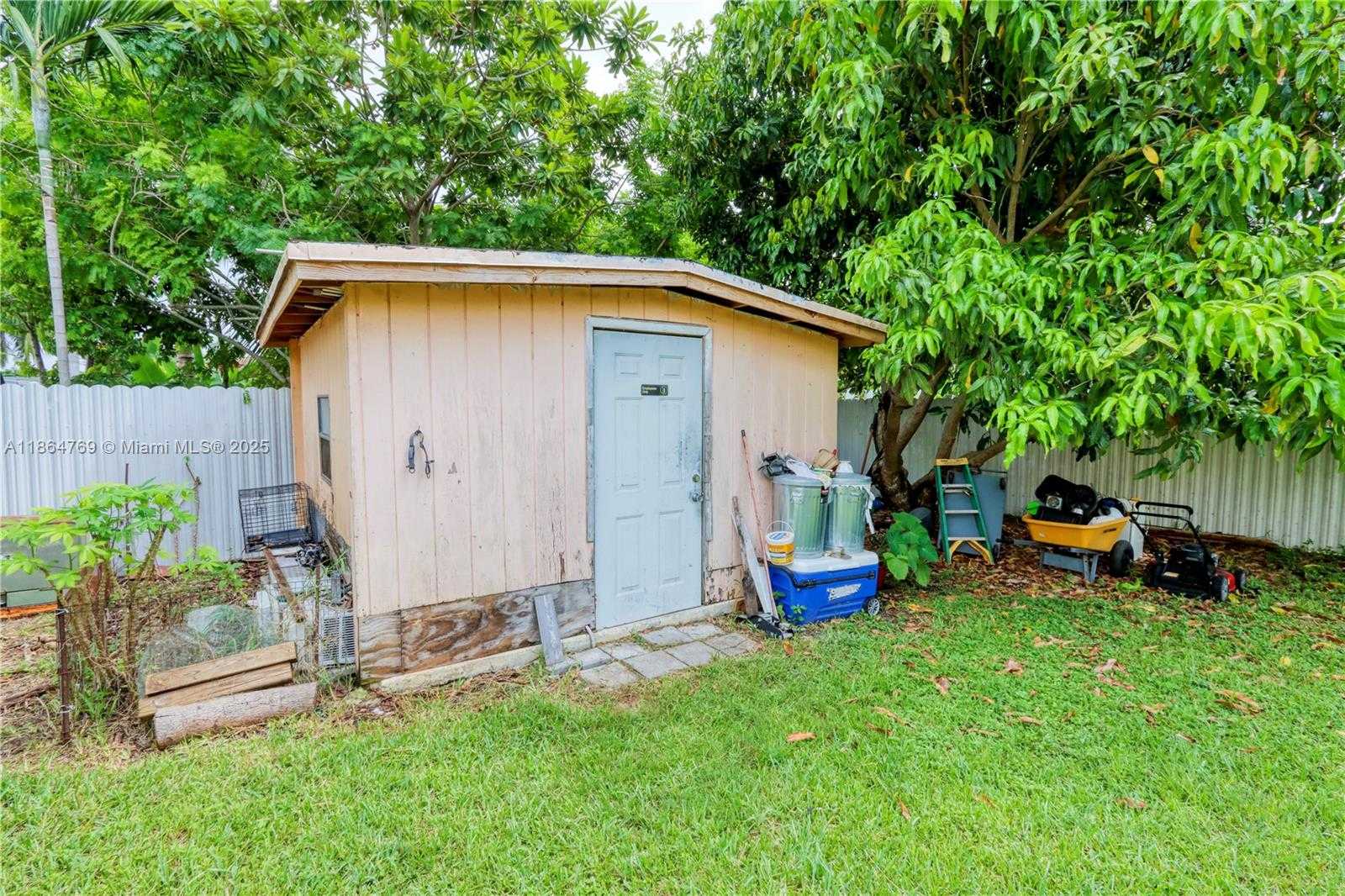 Small Image of 15825 SOUTH WEST 305TH TER, Homestead Number 22