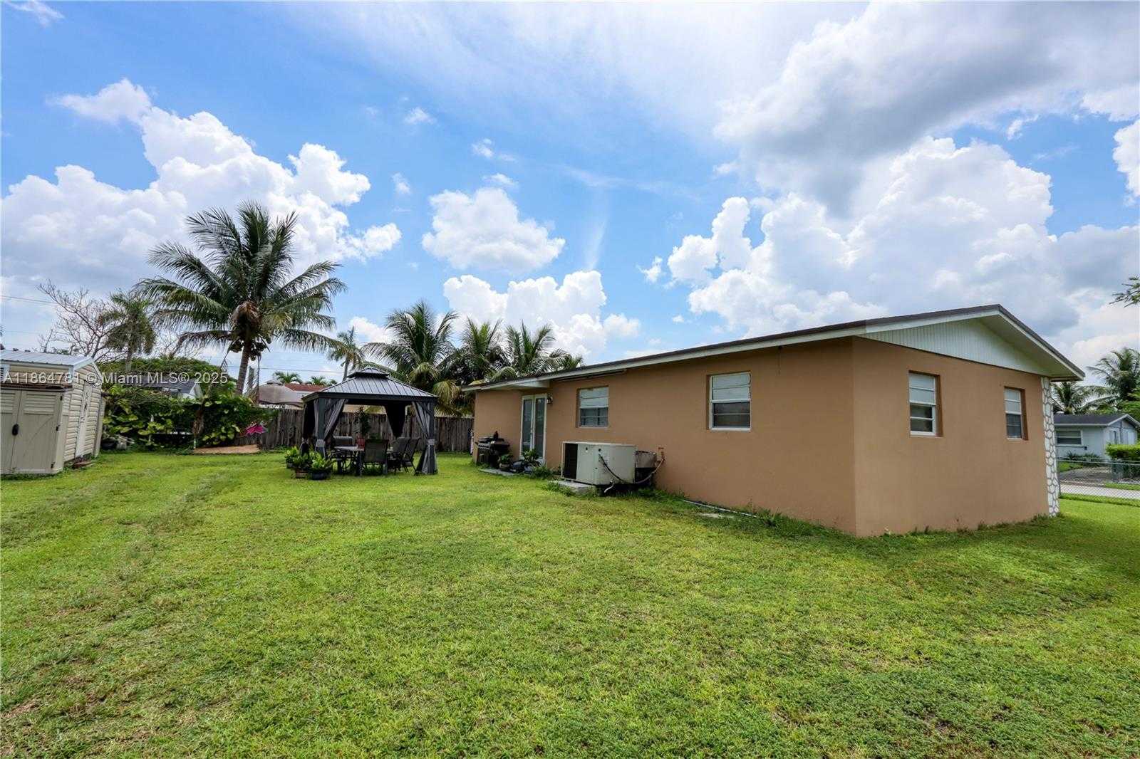 Small Image of 30211 SOUTH WEST 158TH RD, Homestead Number 12