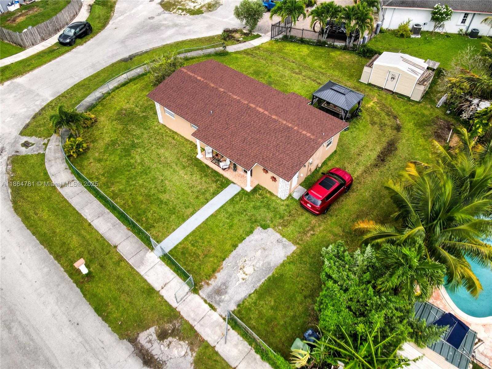 Small Image of 30211 SOUTH WEST 158TH RD, Homestead Number 17