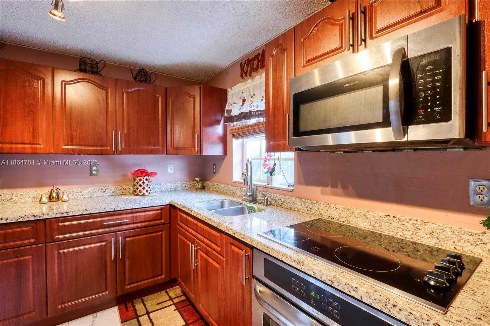 Small Image of 30211 SOUTH WEST 158TH RD, Homestead Number 36