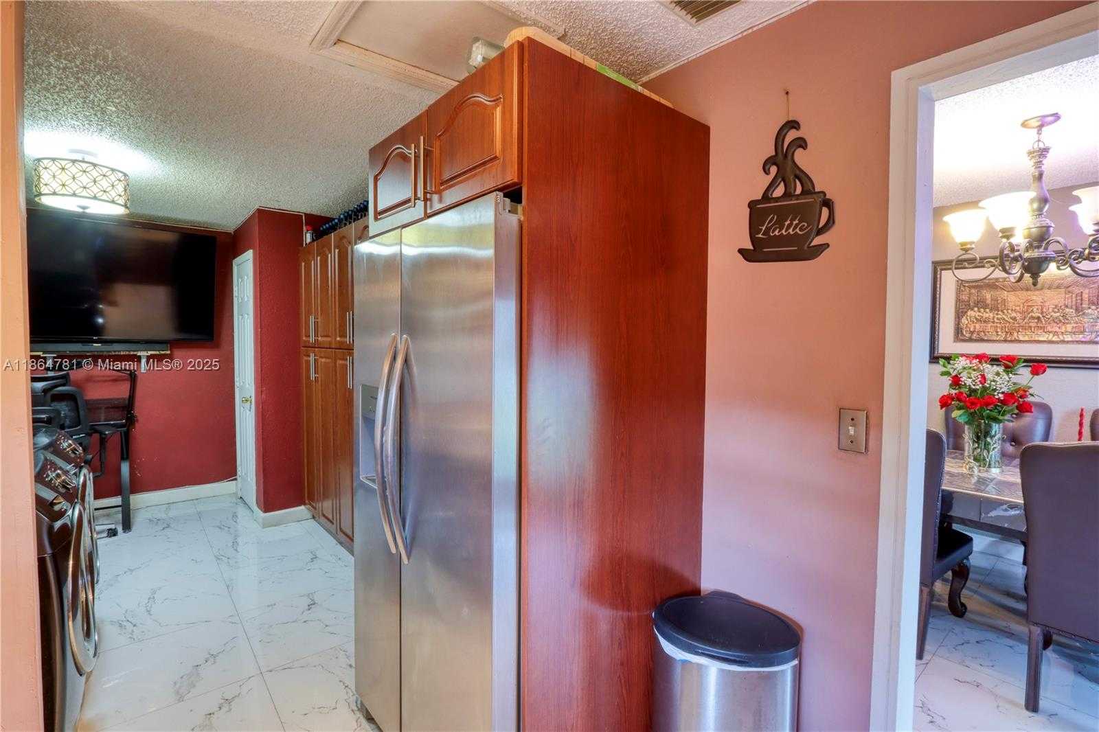 Small Image of 30211 SOUTH WEST 158TH RD, Homestead Number 37