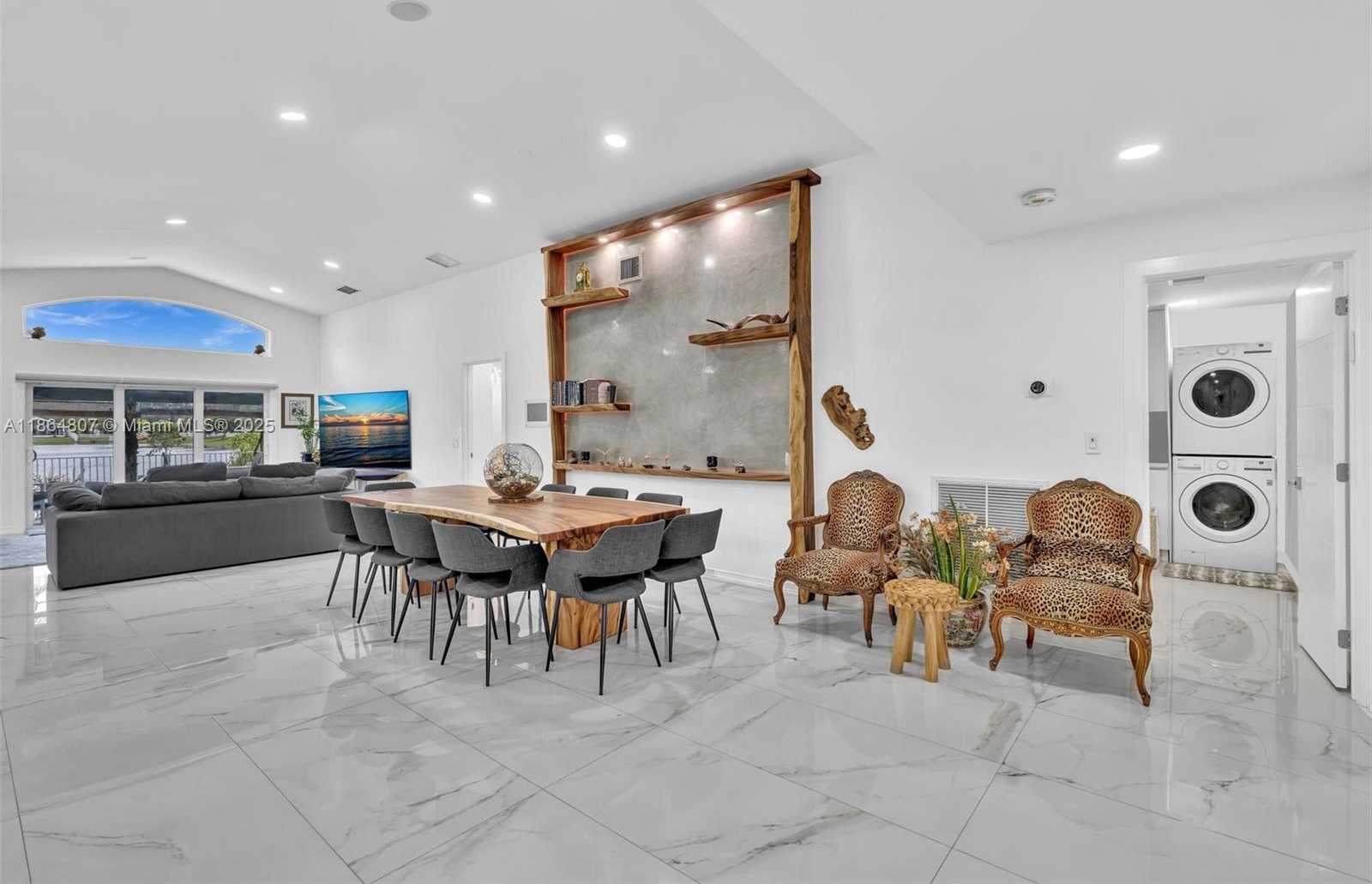 Small Image of 3388 SOUTH WEST 49TH ST, Hollywood Number 12