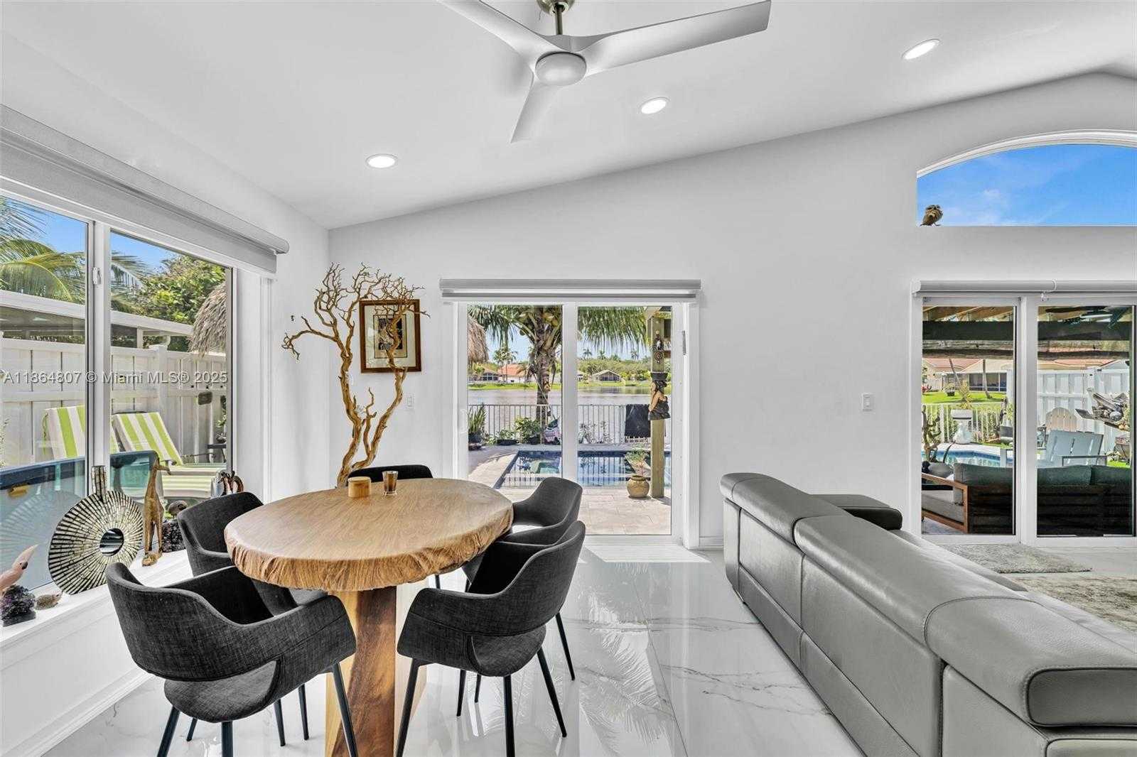 Small Image of 3388 SOUTH WEST 49TH ST, Hollywood Number 22