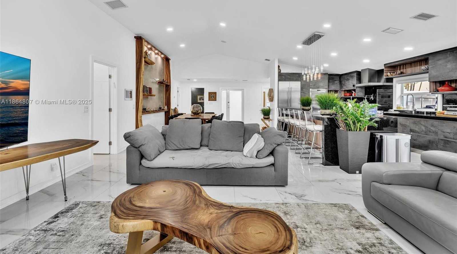 Small Image of 3388 SOUTH WEST 49TH ST, Hollywood Number 25