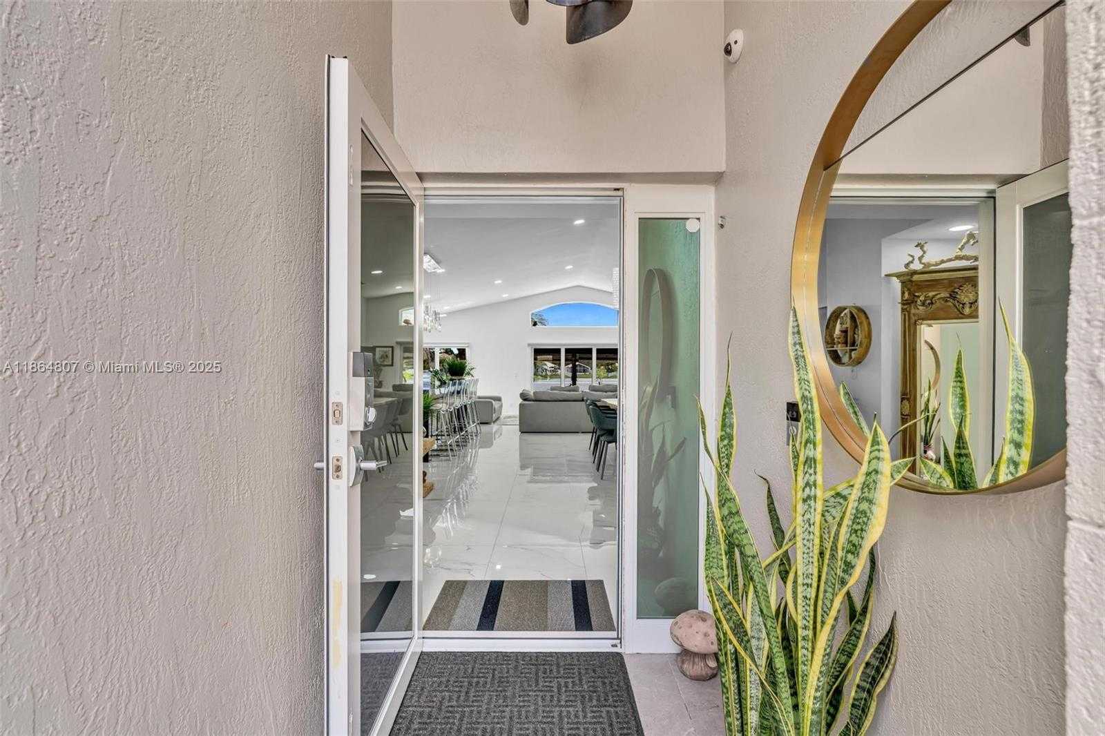 Small Image of 3388 SOUTH WEST 49TH ST, Hollywood Number 27