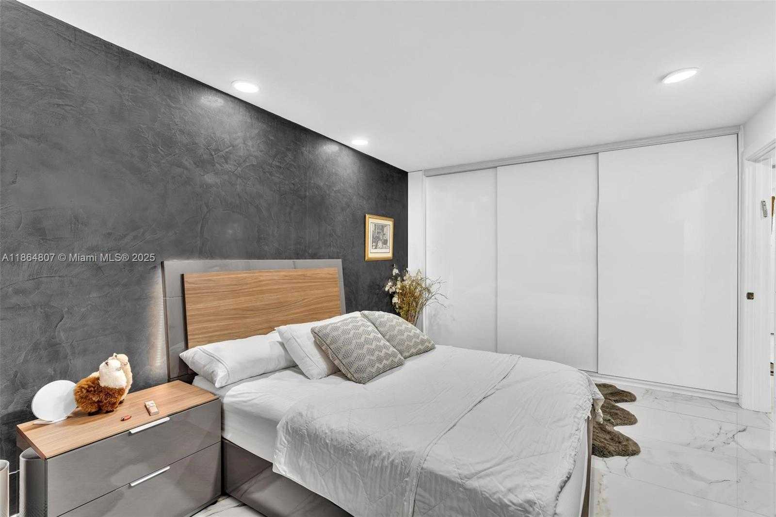 Small Image of 3388 SOUTH WEST 49TH ST, Hollywood Number 36