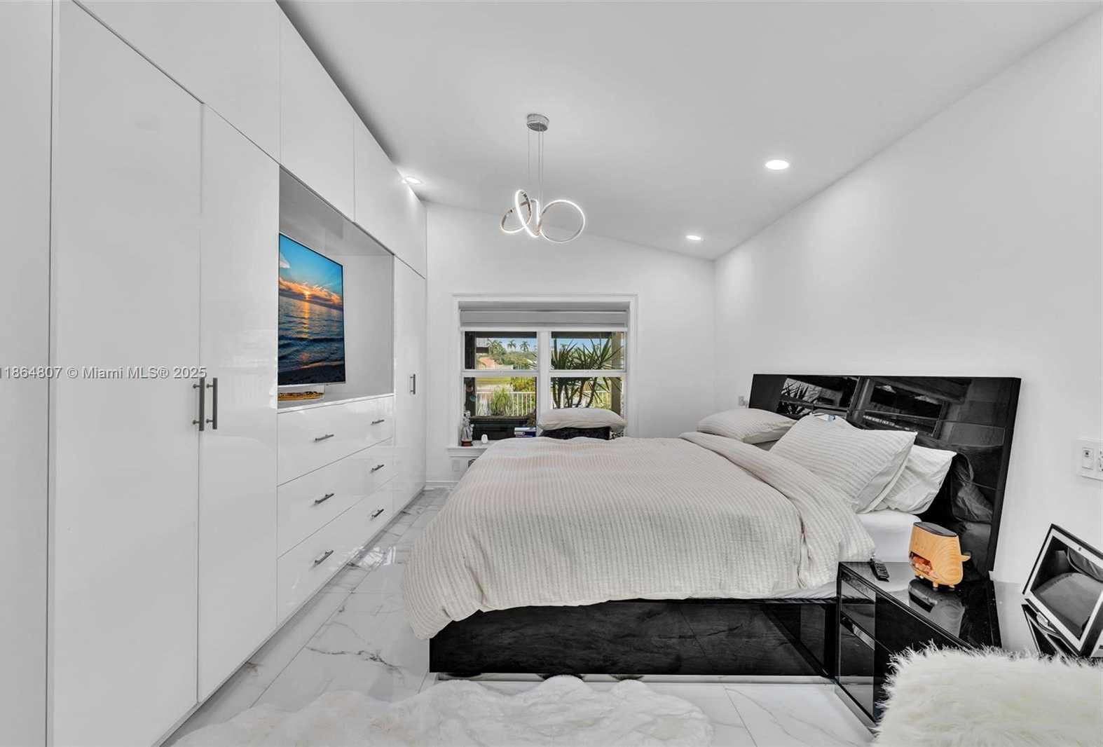 Small Image of 3388 SOUTH WEST 49TH ST, Hollywood Number 38