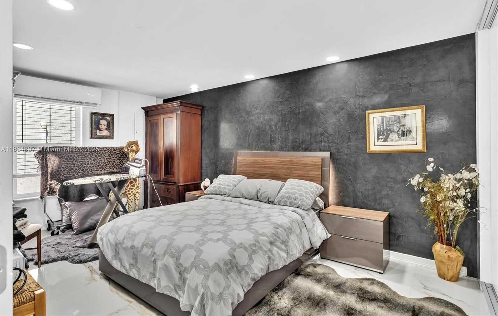 Small Image of 3388 SOUTH WEST 49TH ST, Hollywood Number 45