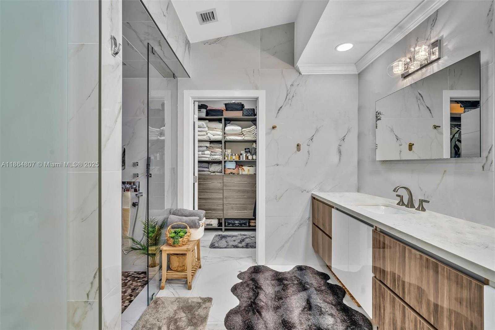 Small Image of 3388 SOUTH WEST 49TH ST, Hollywood Number 63