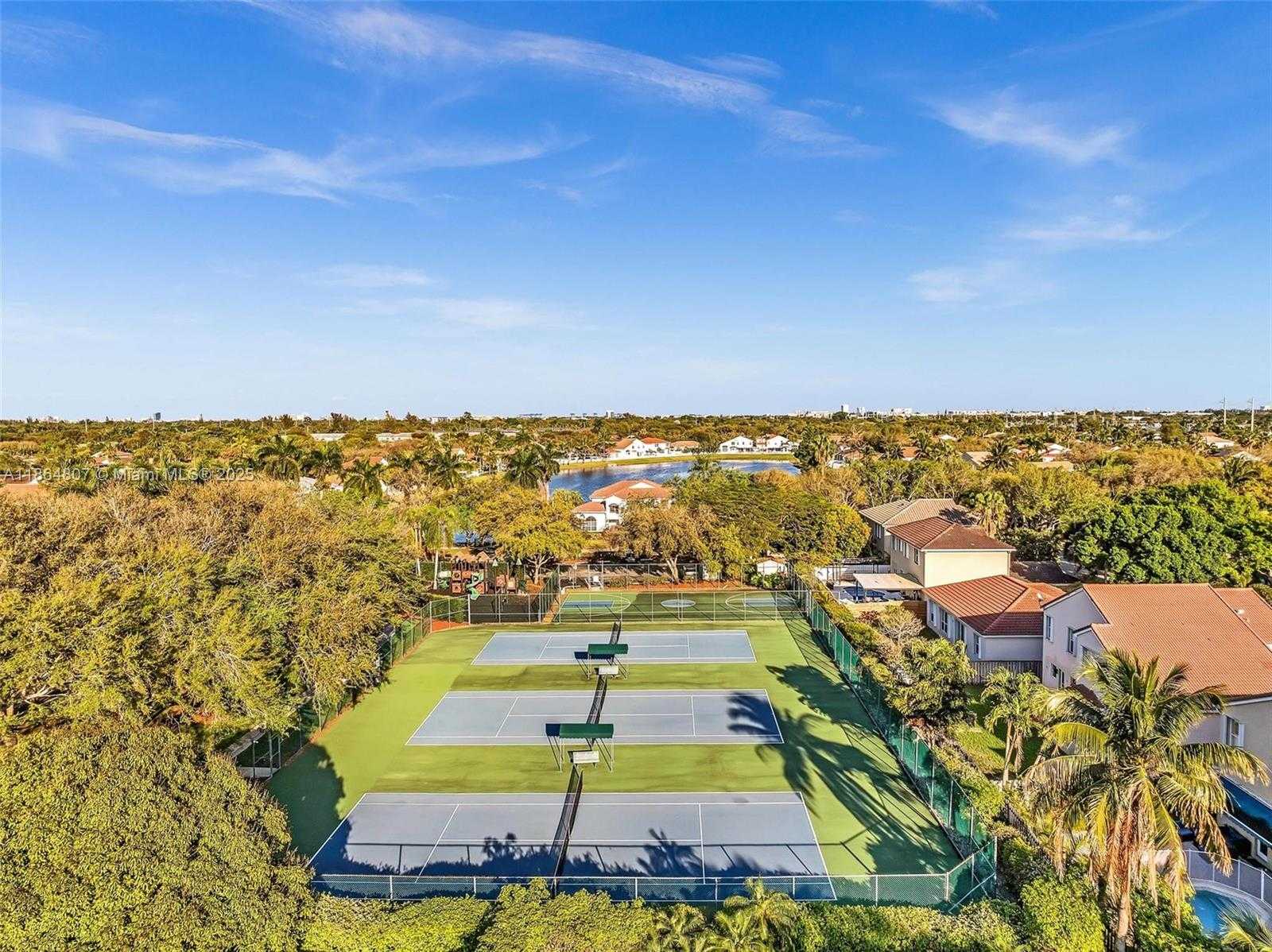 Small Image of 3388 SOUTH WEST 49TH ST, Hollywood Number 74