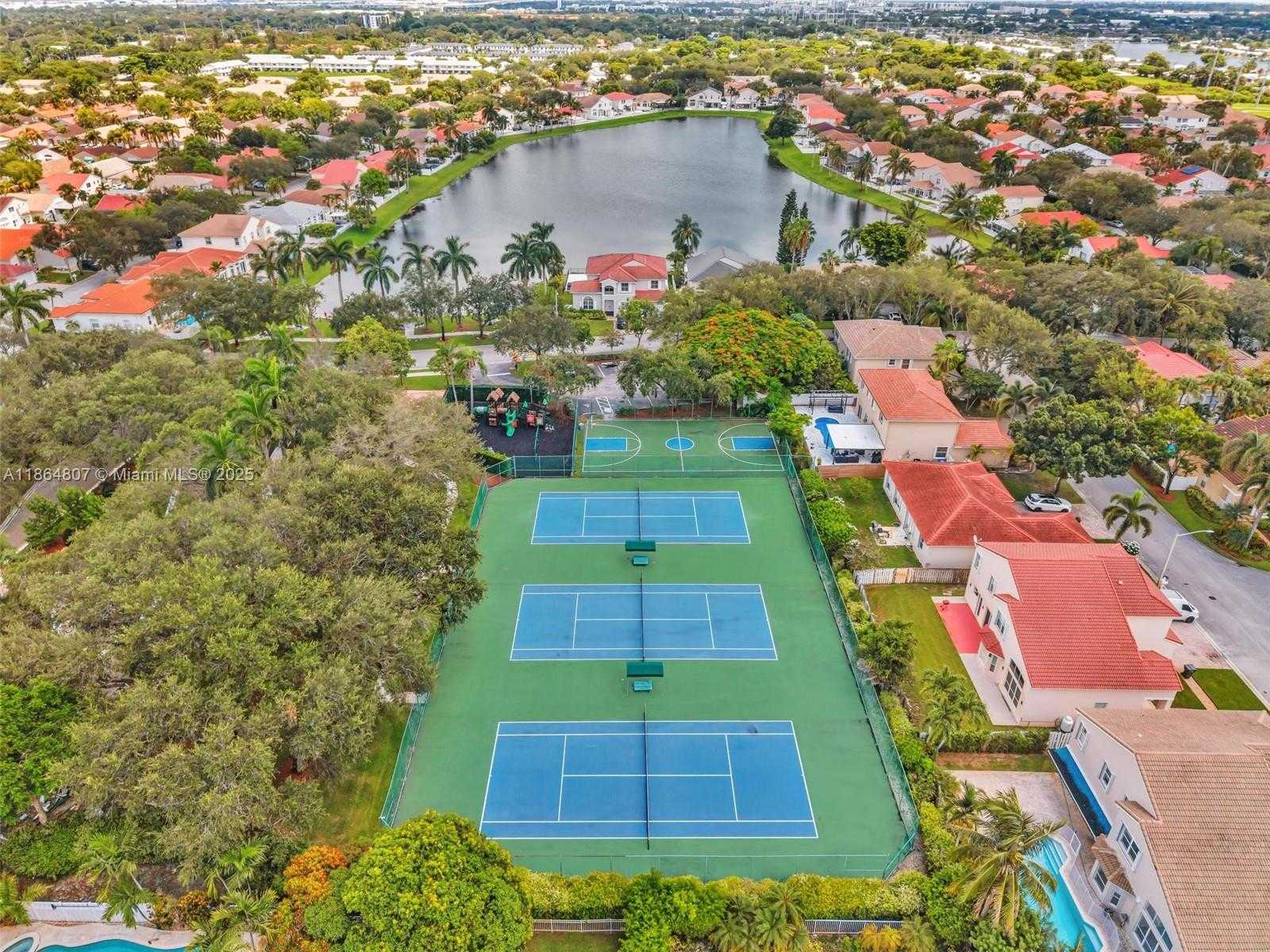 Small Image of 3388 SOUTH WEST 49TH ST, Hollywood Number 81