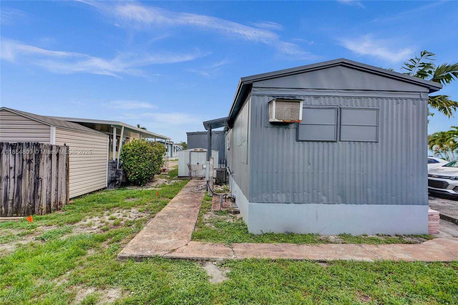 Small Image of 4955 NORTH WEST 199TH ST #153, Miami Gardens Number 32