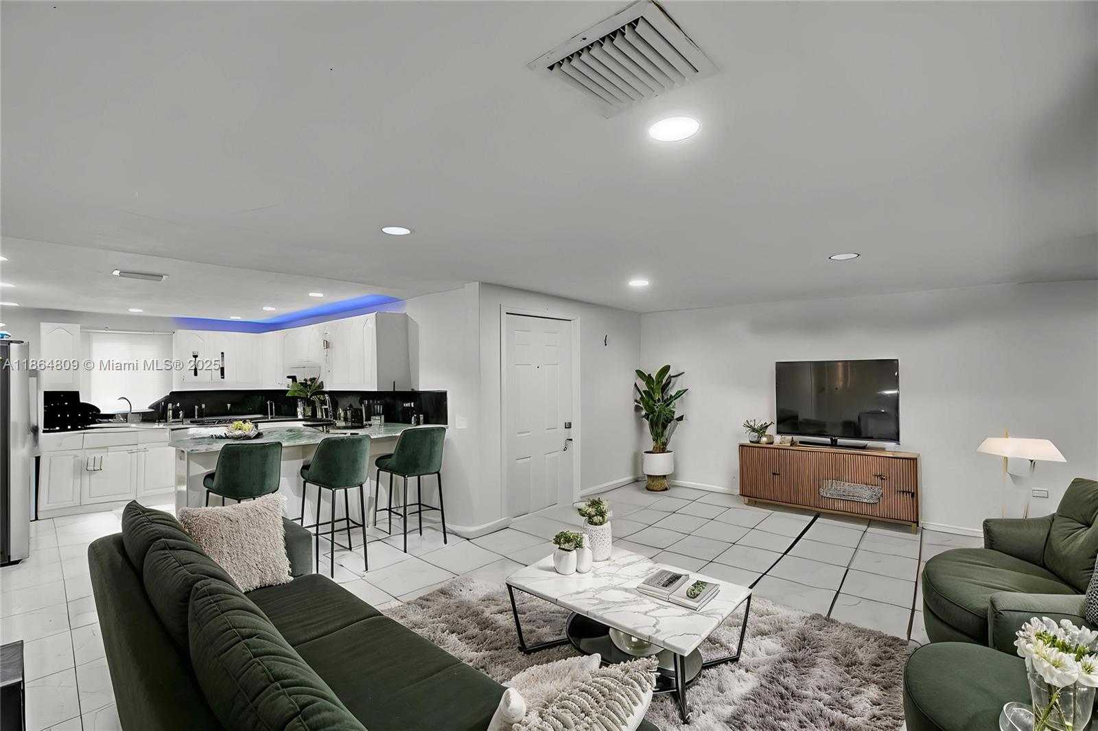 Small Image of 4955 NORTH WEST 199TH ST #153, Miami Gardens Number 5