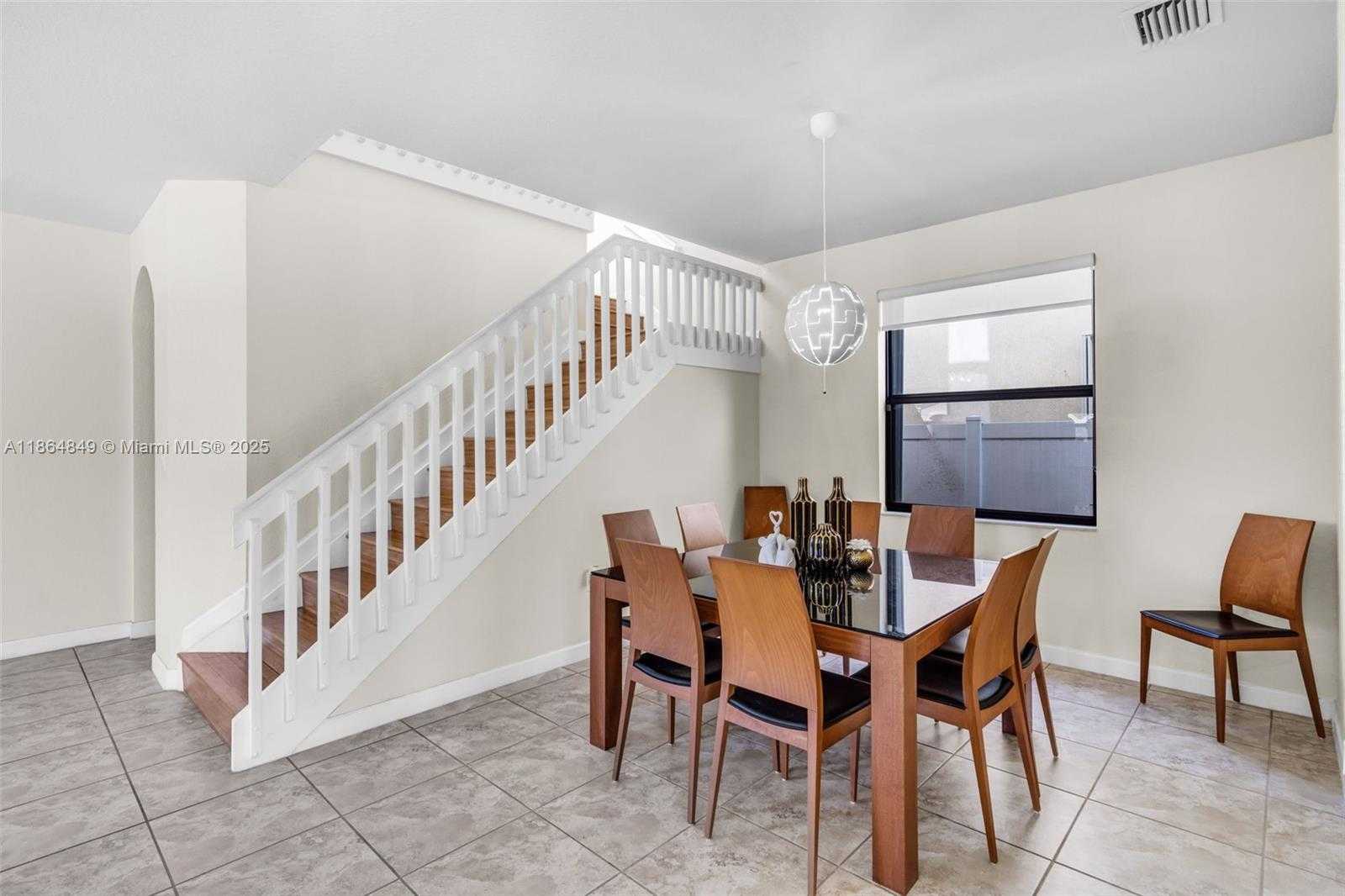 Small Image of 8894 WEST 34TH AVE, Hialeah Number 12
