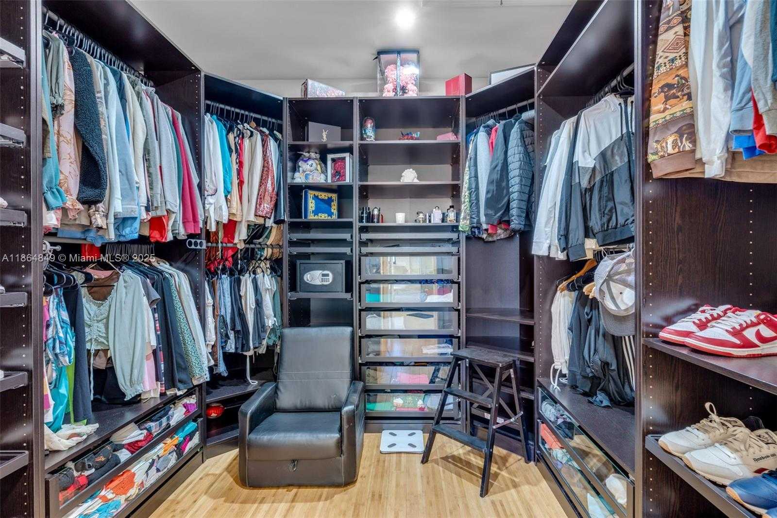 Small Image of 8894 WEST 34TH AVE, Hialeah Number 27