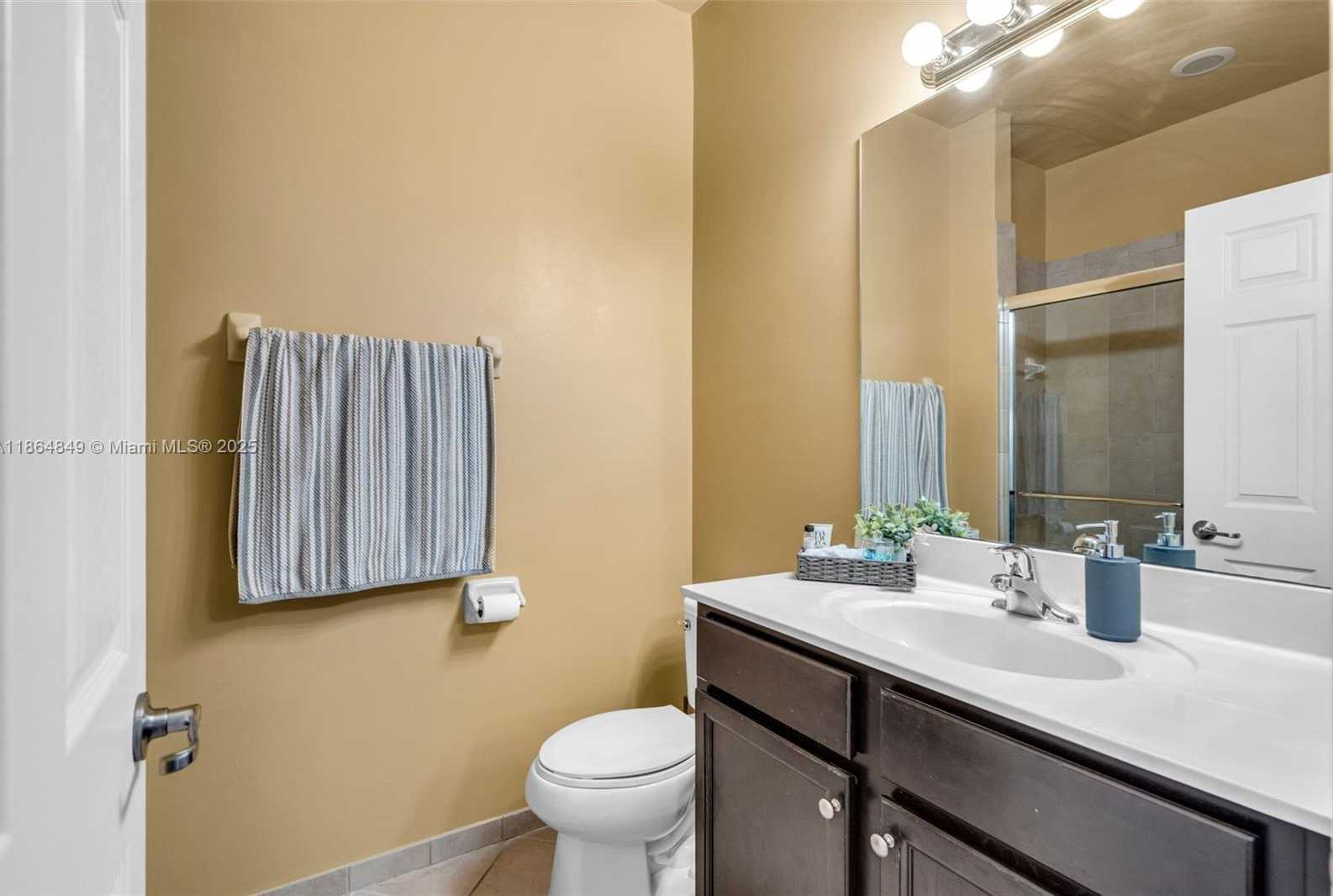 Small Image of 8894 WEST 34TH AVE, Hialeah Number 36