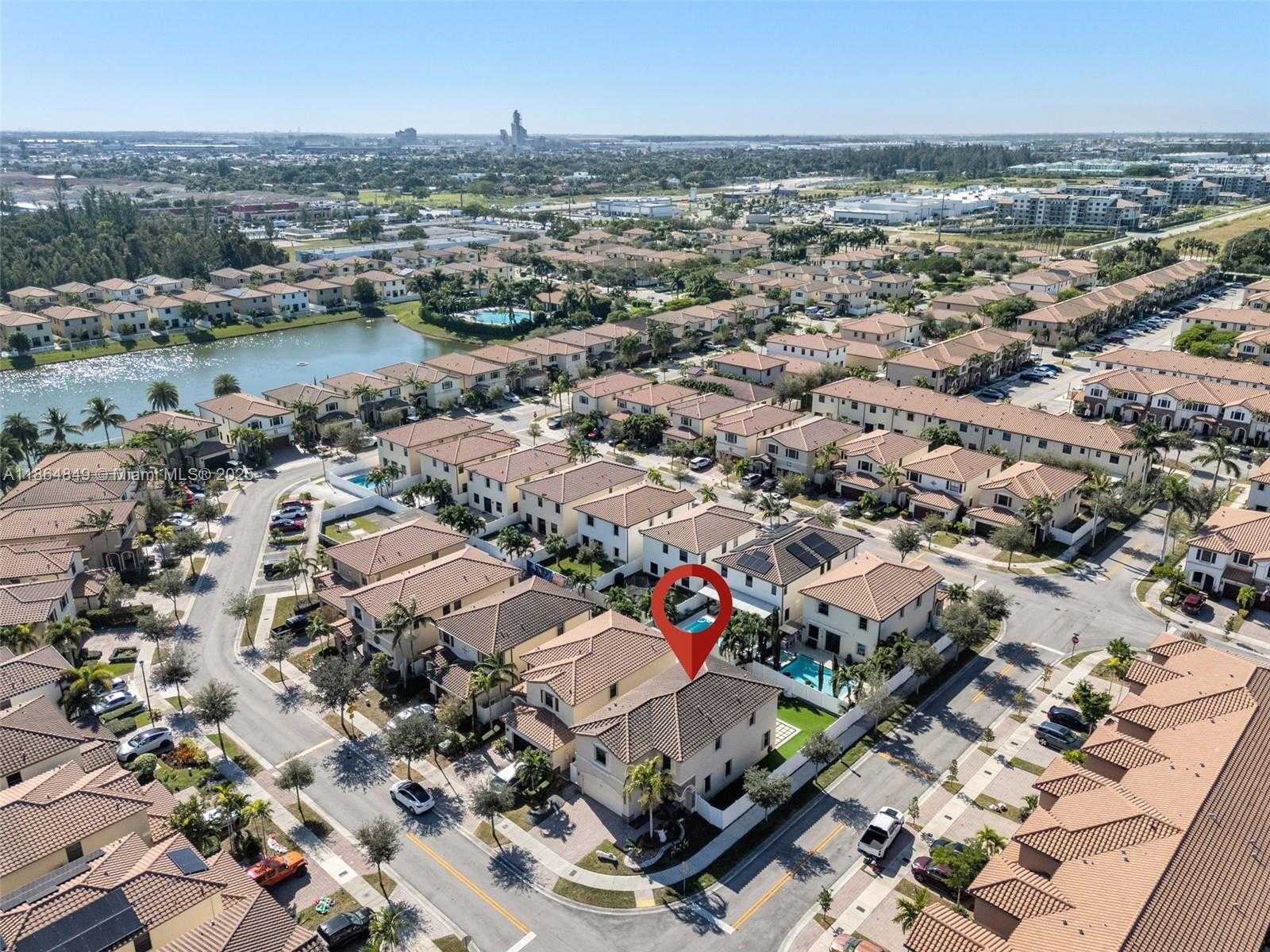 Small Image of 8894 WEST 34TH AVE, Hialeah Number 45