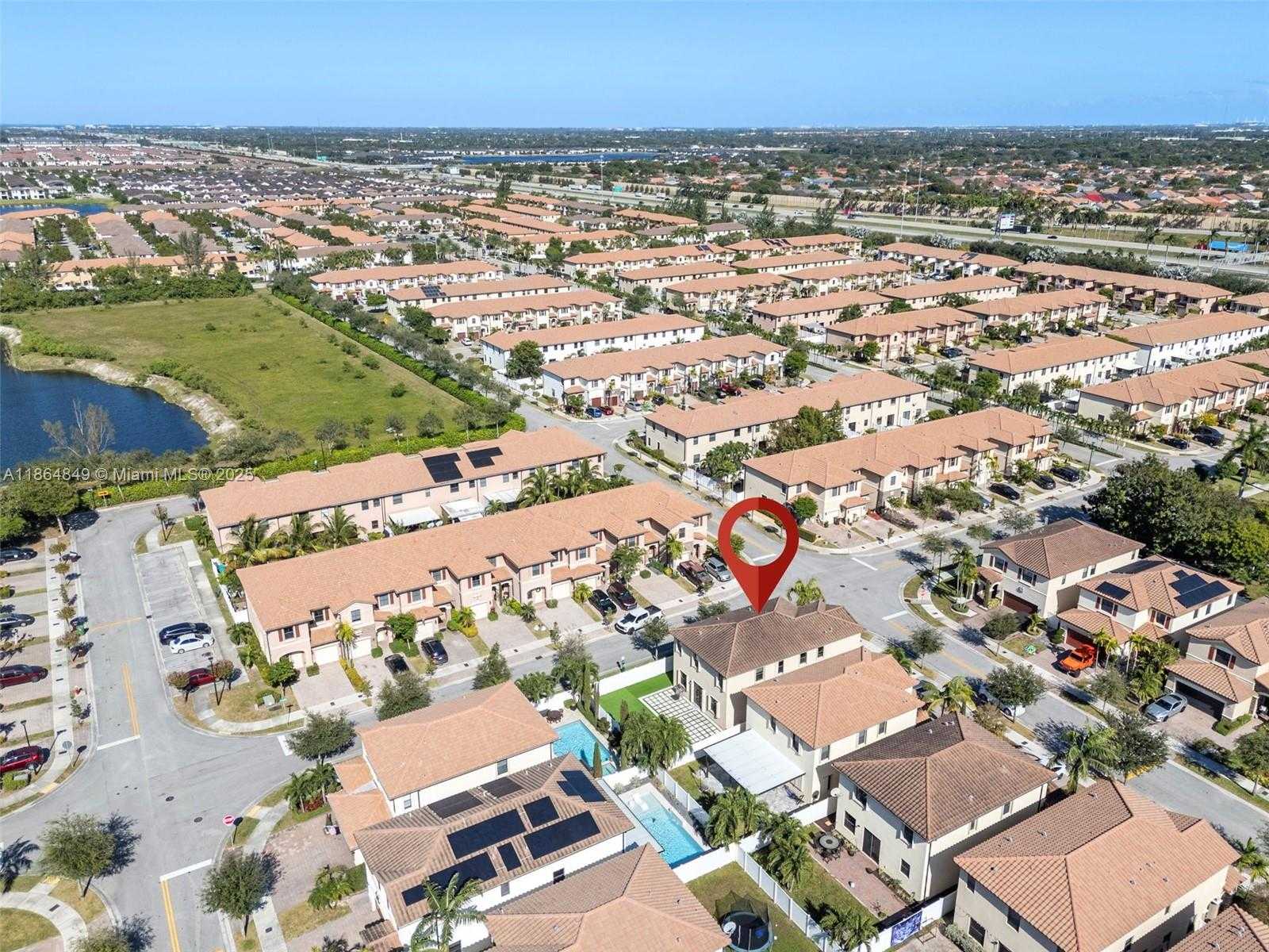 Small Image of 8894 WEST 34TH AVE, Hialeah Number 51