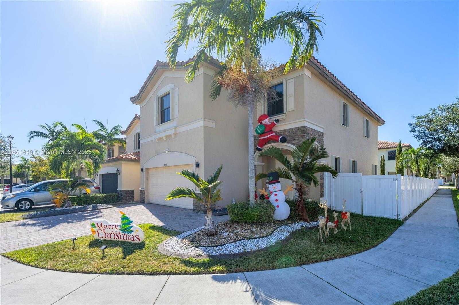 Small Image of 8894 WEST 34TH AVE, Hialeah Number 6