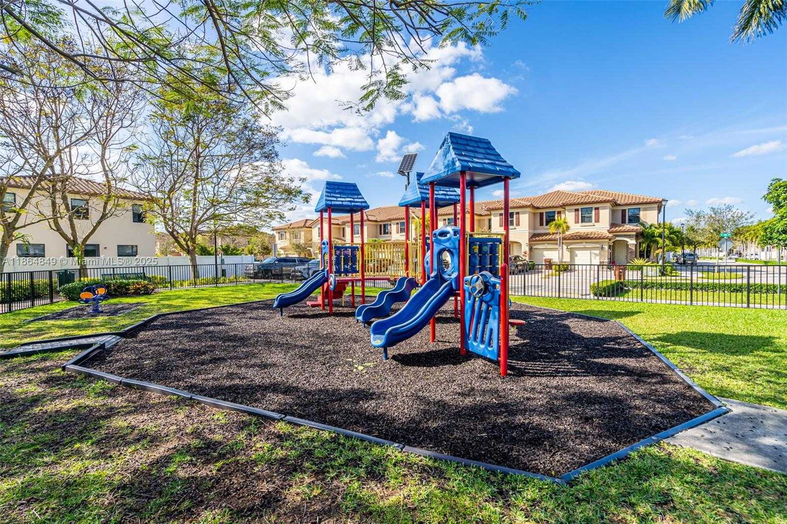 Small Image of 8894 WEST 34TH AVE, Hialeah Number 60